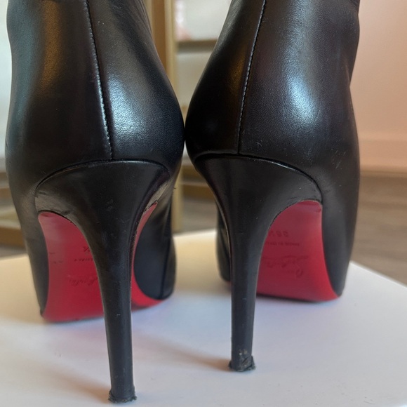 Christian Louboutin boots! - Picture 9 of 9